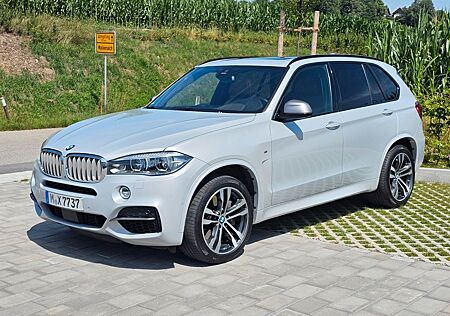 BMW X5 M50 M50d -