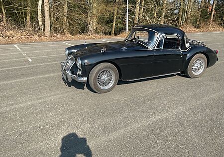 MG MGA