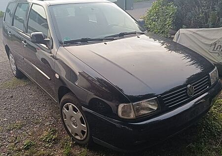 VW Polo Volkswagen 1.4 55kW Basis Variant Basis