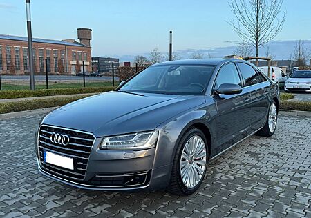 Audi A8 3.0 TDI tiptronic quattro*2.Hand*MATRIX*VOLL*