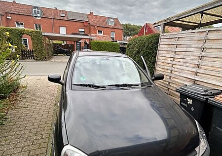 Opel Corsa 1.0 -