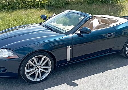 Jaguar XK 4.2L V8 Cabriolet -