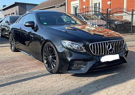 Mercedes-Benz E 220 E 220d Coupe/AMG/Night-Paket/Widescreen/TÜV Neu