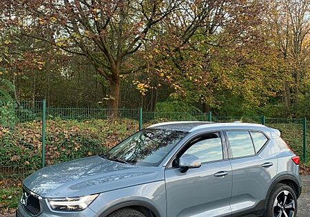 Volvo XC 40 D3 Momentum Pro Autom.