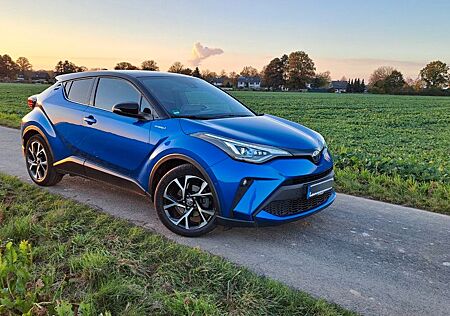 Toyota C-HR 2.0-l-VVTi Hybrid Team Deutschland