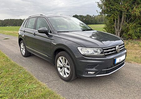 VW Tiguan Volkswagen 2.0 TSI 140kW DSG 4M Highline + RFK