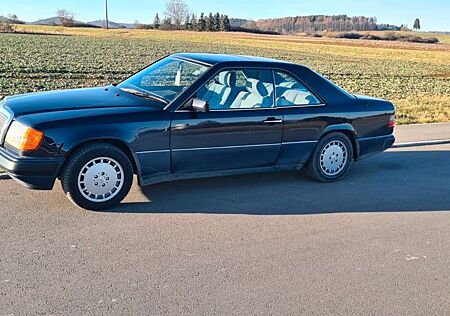 Mercedes-Benz CE 230