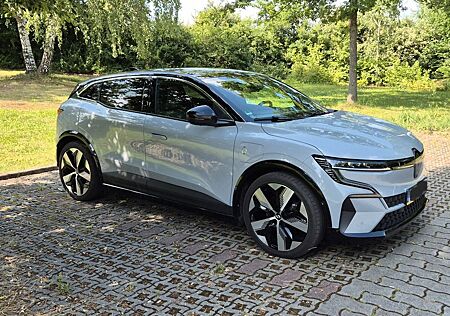 Renault Megane Techno, 8fach bereift