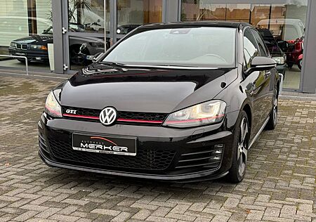 VW Golf Volkswagen VII Lim. GTI Performance BMT