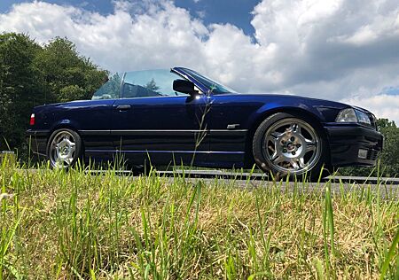BMW 320i Cabrio aus zweiter Hand