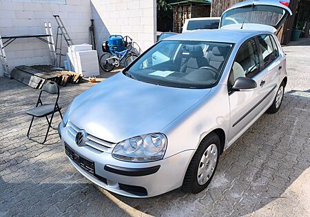 VW Golf Volkswagen 1.6 Trendline 1. Hand