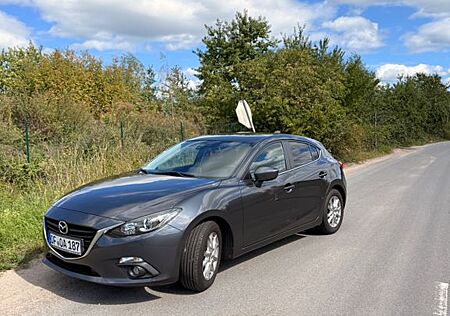 Mazda 3 2.0 SKYACTIV-G 120 Center-Line Center-Line