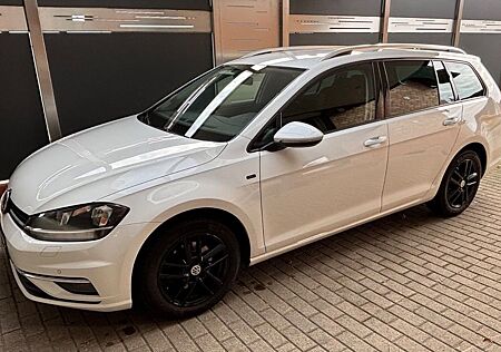 VW Golf Volkswagen 1.6 TDI Join Variant Join