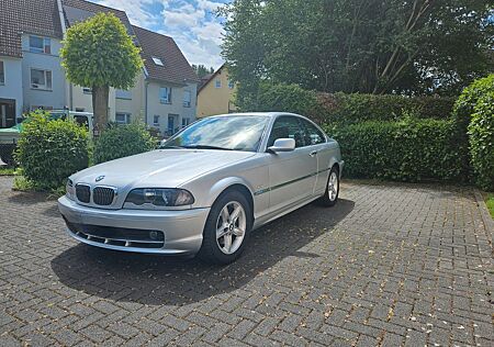 BMW 325Ci - 346C