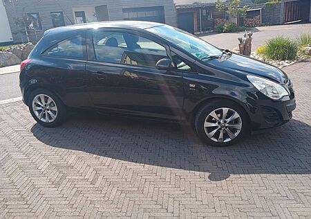 Opel Corsa 1.4 Active