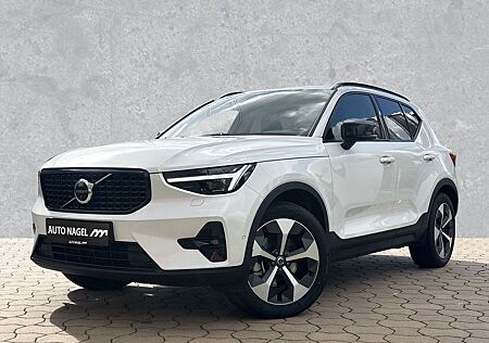 Volvo XC 40 XC40 Plus B4 Mild-Hybrid Dark AHK BusinessP. LED