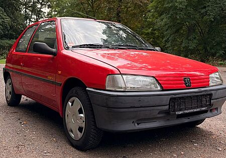 Peugeot 106 1.0 New Look / 1. Hand / 44.757 Km