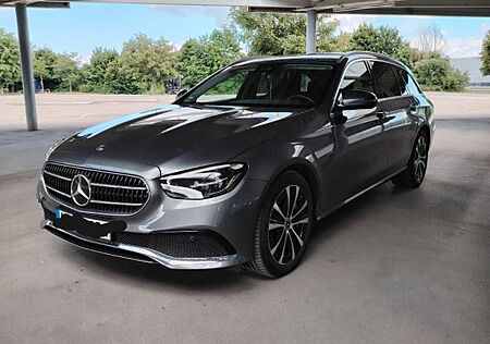 Mercedes-Benz E 300 de T Autom. -