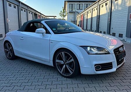 Audi TT Roadster 2.0 TDI S tronic quattro -