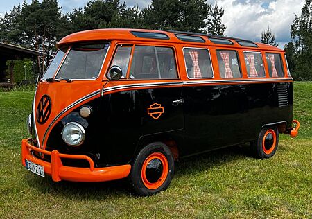 VW T1 Volkswagen SAMBA SAFARI *RESTAURIERT*HARLEY-DAVIDSON*