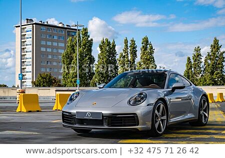 Porsche 992 Carrera 4 Coupé