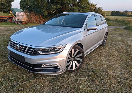 VW Passat Variant Volkswagen 3x R-Line, 8x Alufelgen, Pano, Sthz. DynA, AHV