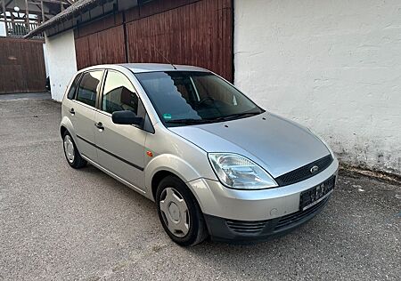 Ford Fiesta 1.3 Klima nur 59 TKM TÜV 04/26