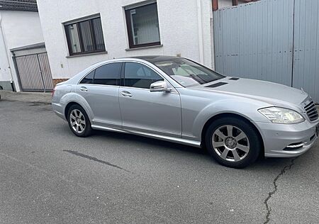 Mercedes-Benz S 350 BlueTEC 4MATIC -