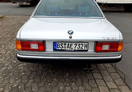 BMW 732 iA