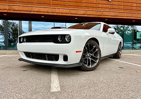 Dodge Challenger 6.4 Shaker