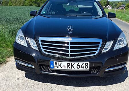 Mercedes-Benz E 200 BlueEFFICIENCY AVANTGARDE AVANTGARDE