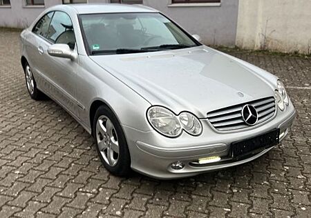 Mercedes-Benz CLK 200 Coupé Kompressor Hu-SNeu Klima 2 Hand