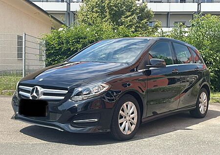 Mercedes-Benz B 180 Aut.*Service und TÜV neu