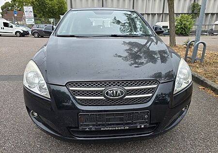 Kia ANDERE Ceed EX