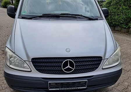 Mercedes-Benz Vito 111