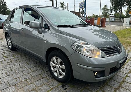 Nissan Tiida Acenta - Klimaautomatik