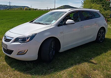 Opel Astra Sports Tourer 1.4 Turbo Sport 103kW Sport