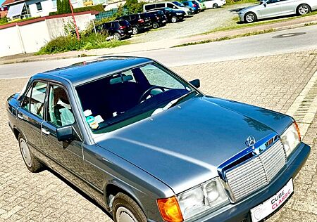 Mercedes-Benz 190 E 2.0 PERLMUTTGRAU SSD TOP ZUSTAND