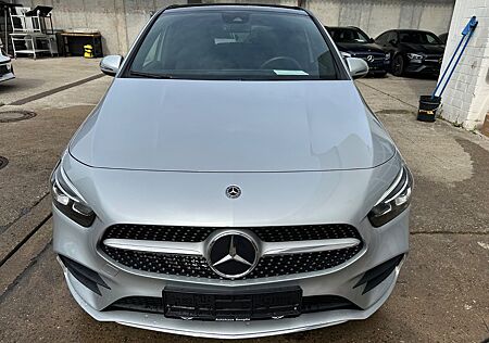 Mercedes-Benz B 200 d AMG PANORAMA KEYLESS WIDESCREEN