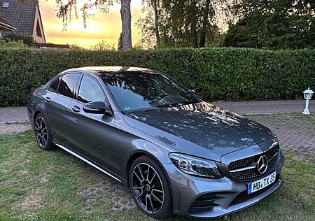 Mercedes-Benz C 220 d 4MATIC AMG LINE Pano