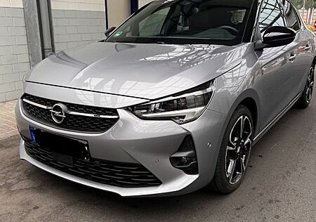 Opel Corsa Ultimate-Alcantara-IntelliLUX-Navi-Kamera