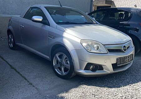 Opel Tigra 1.4 TWINPORT - TÜV bis 05.2026