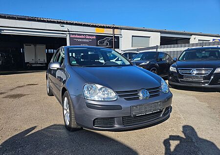 VW Golf Volkswagen V Lim. Trendline