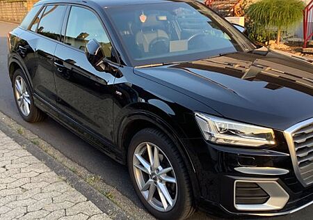 Audi Q2 35 TFSI S tronic -SLine