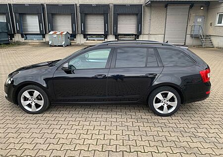 Skoda Octavia 2.0 TDI DSG Combi, AHK