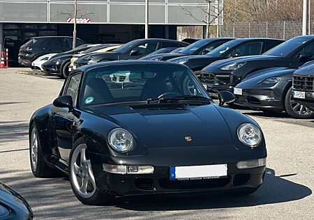 Porsche 993 Carrera 4S Coupé
