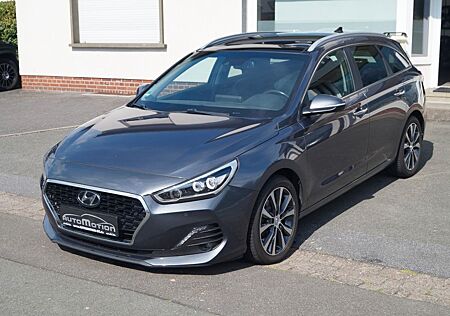 Hyundai i30 cw Premium*LED*Navi*T.-Leder*RFK*F1*Panorama
