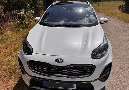 Kia Sportage gebraucht kaufen Kia Sportage 2.0 CRDi 185 Eco-Dyn. Platinum Ed. ...