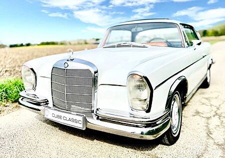Mercedes-Benz 300 SE/c W112 Coupe Schiebedach