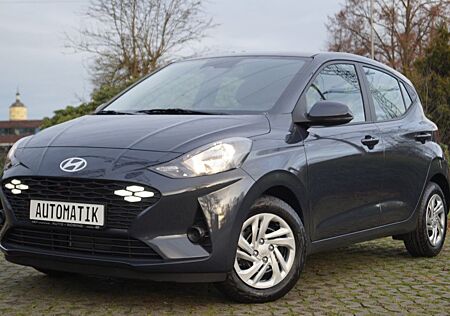Hyundai i10 1.0 AUT.-NAVI-KLIMA-TEMPOMAT-SHZG-PDC-